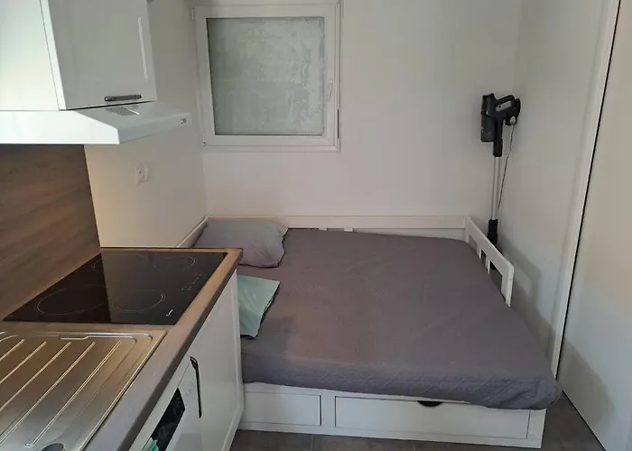 Barcares - A 50 M Dans Village